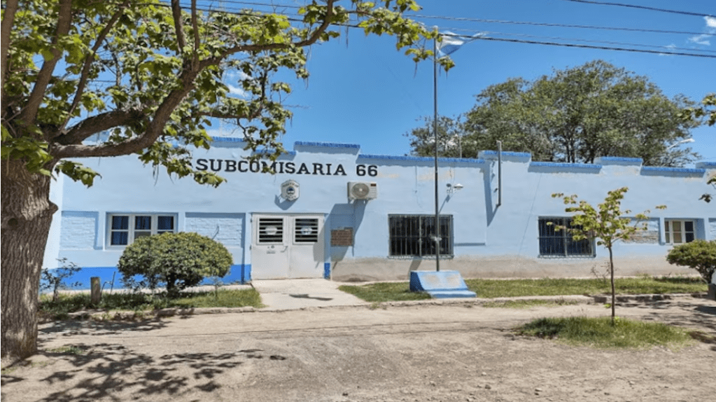  Rescataron a una nena de dos años tras un incendio provocado y una fuga en Río&nbsp;Negro