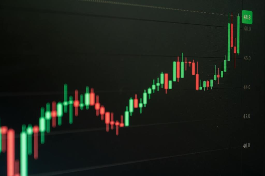 El Gobierno acelera la colocación del Bonar 2028 para cumplir pagos en julio