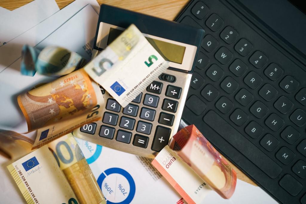 Leve apertura del euro blue en el inicio de la&nbsp;semana
