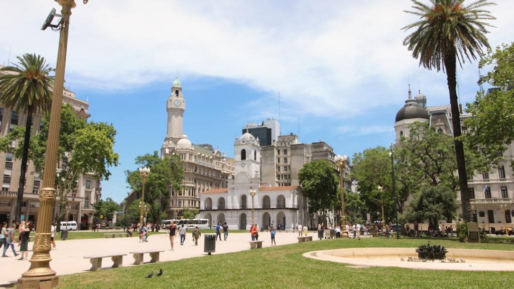 El Conurbano, la «bomba» que Milei no podía dejar sin&nbsp;resolver